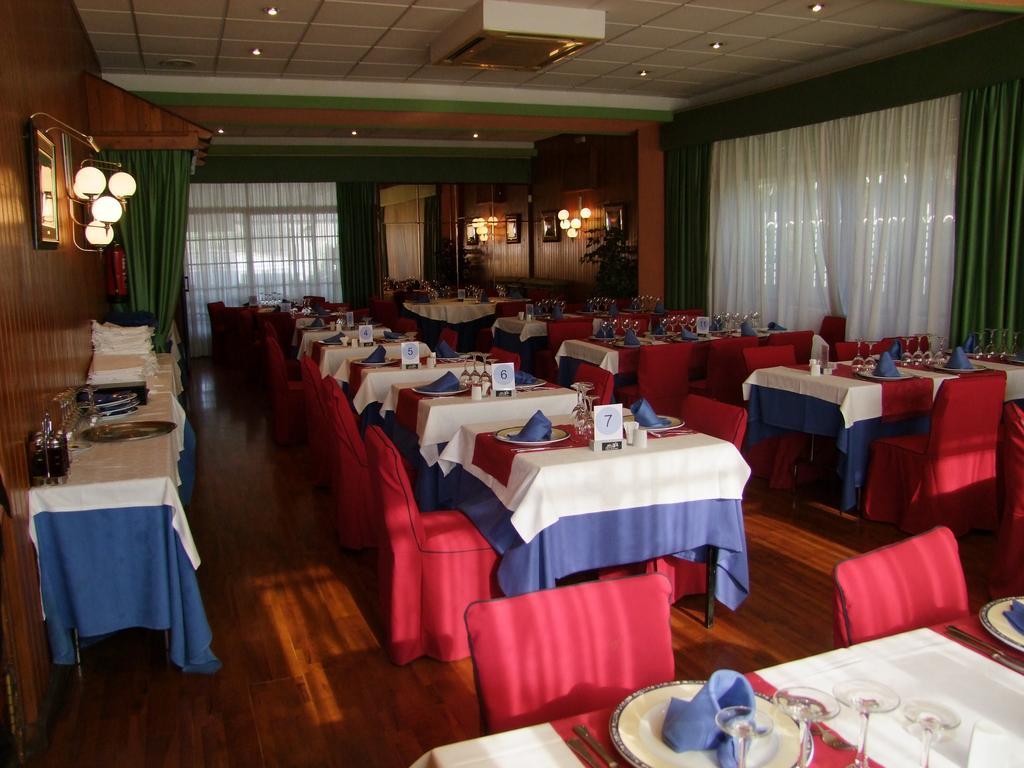 Hotel Montearagon Huesca Zewnętrze zdjęcie